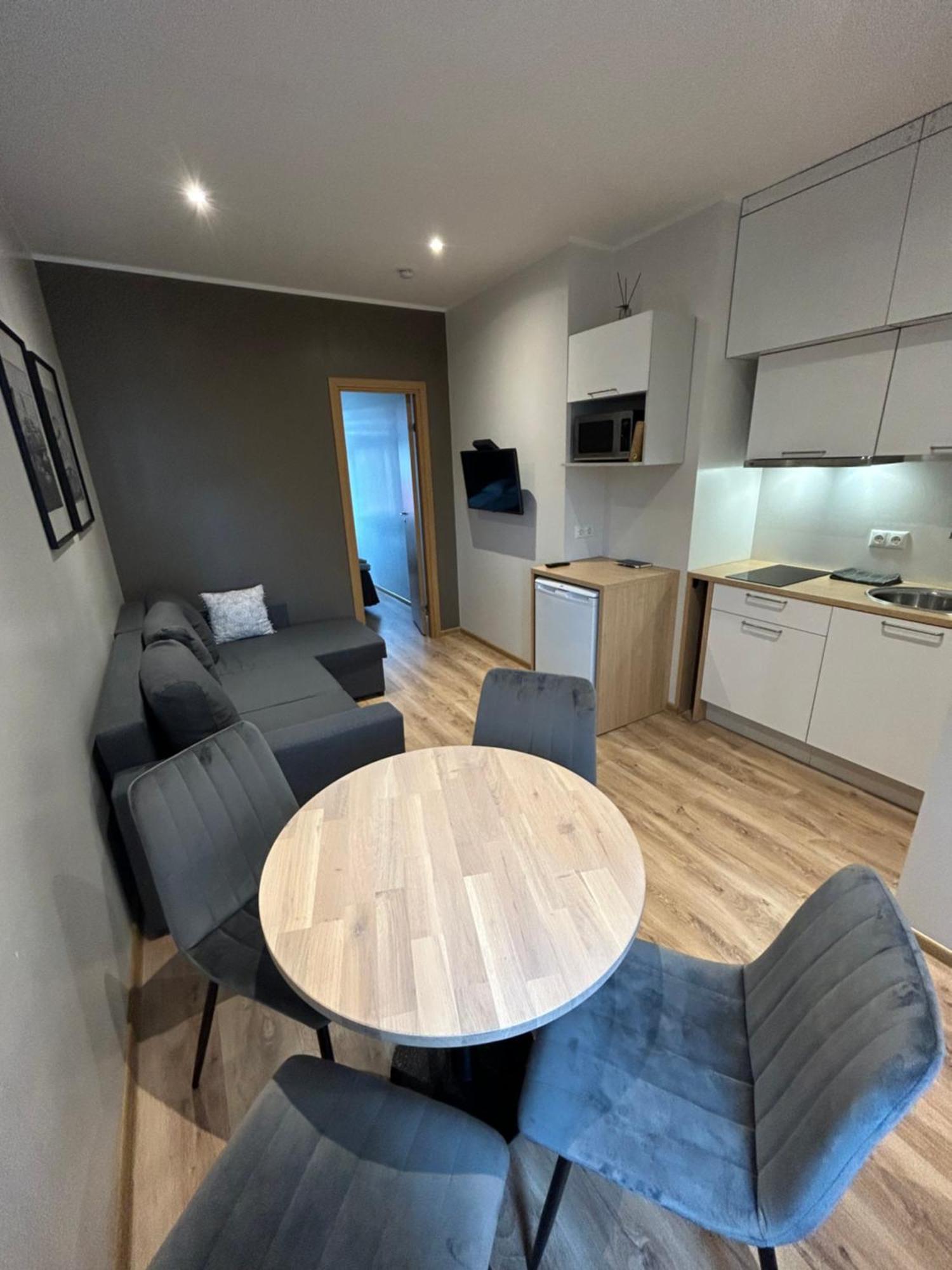 Jon'S 2 Apartments Пярну Екстер'єр фото